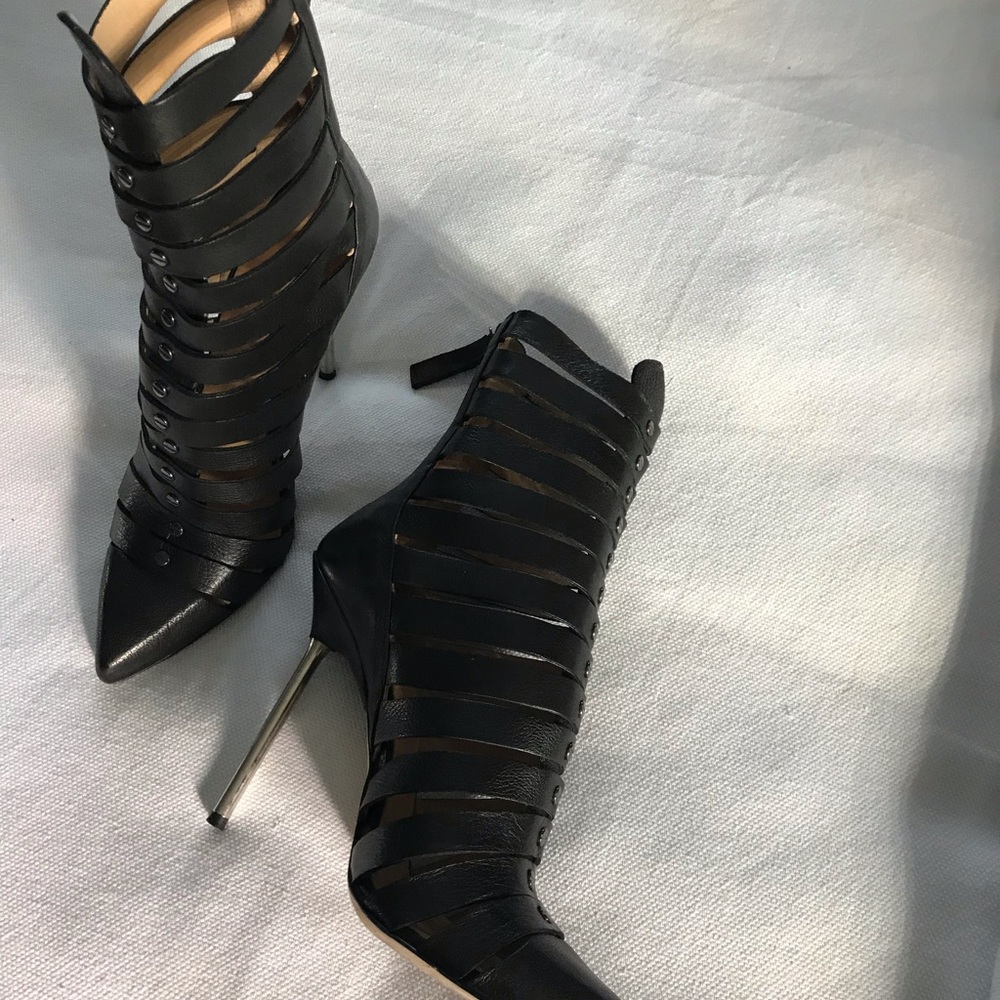 Diesel Bondage Heel